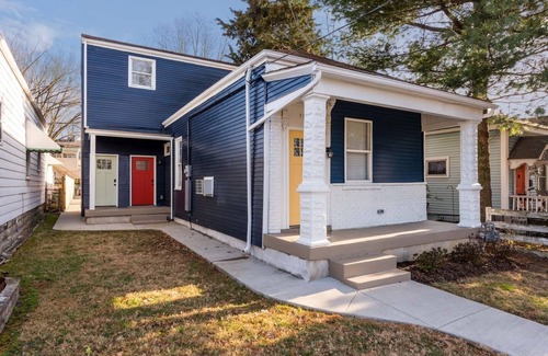 Highlands Apartamento | El Rey Borbón - ¡Camine a todo lo que Highlands tiene para ofrecer!