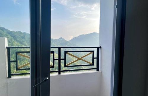 Darjeeling Cama Y Desayuno | The Breeze Villa