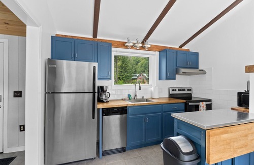 Jeffersonville Casa | By the Brewster - Close to Smuggs, River & Trail