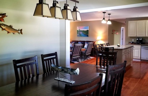 Calico Rock Casa | The Brown - Cabin 1 - Amazing White River frontage views!