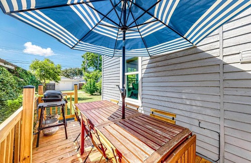 Galveston Casa | The BS Family Cottage