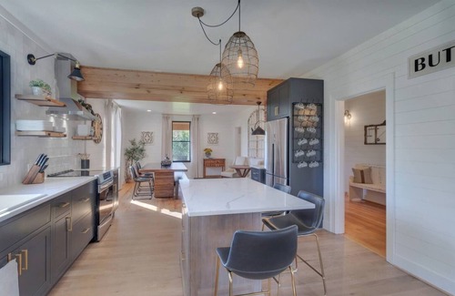 Afton Casa | Vista a la Montana-Lujoso-Bungalow-Baño en la habitacion