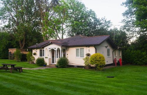 Knebworth Casa | The Bungalow by TAS
