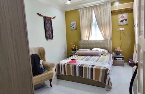 Taman Rakyat Mergong Casa | The Bungalow Homestay By Cheta