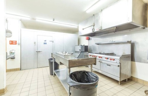 Springmaid Mountain Cabina | The Bunkhouse sleeps 40