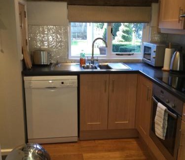 Ticehurst Casa | The Byre at Heartwood