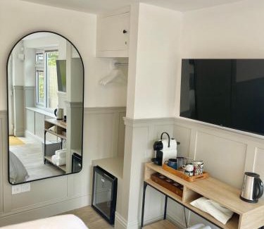 Exeter Apartamento | The Cabin at Number 12