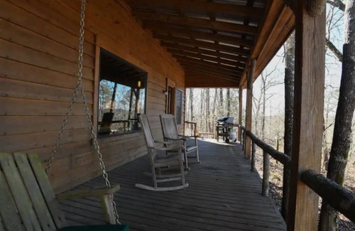 Lincoln Cabina | The Cabin on Teel Mountain