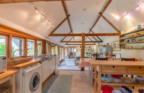 Andoversford Cabaña | The Calf Pens - pet friendly, near Andoversford