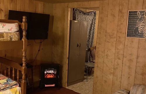 Sheridan Cabina | The Camp at Scopan Lake, Castle Hill, ME Aroostook County