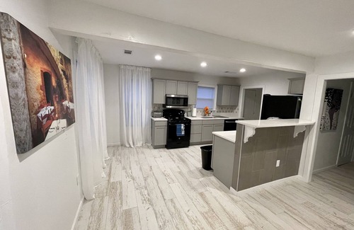 Central Oklahoma City Casa | The Capitol House