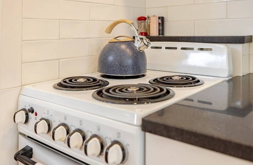 North Downtown Casa | The Carriage House at Wine Cellar Circle