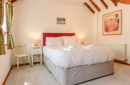Saxmundham Casa | The Cartshed at Farnham Barn