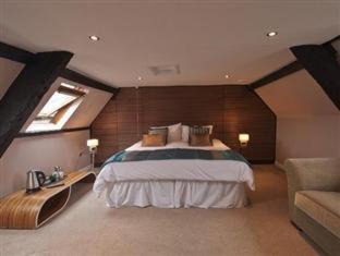 Llandovery Hotel | The Castle Hotel