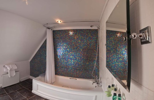 Llandovery Hotel | The Castle Hotel