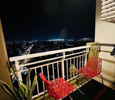 A. Bonifacio Hotel | The Celandine Aj Staycation