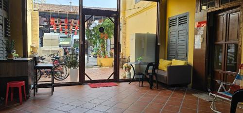 Downtown George Town Hotel | The Century Aigoh Hotel