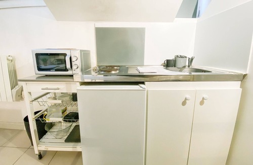 Secteur 2 Apartamento | Studio Top Floor❤️Tram A / C, centro de la ciudad # B2