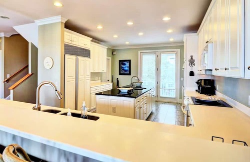 Wrightsville Beach Casa | The Channel House~Water Views~Dock + Boatslip~Walk to beach!