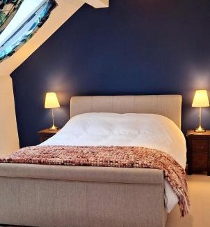 Dummer Casa | The Chapel, Dummer