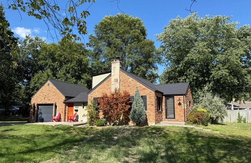 Windsor Casa | The charm and aesthetic of county living right in South Windsor