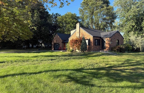 Windsor Casa | The charm and aesthetic of county living right in South Windsor