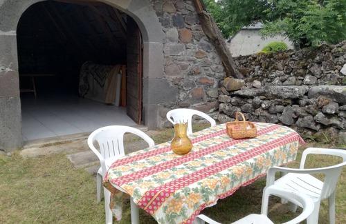 Thiezac Casa | THE CHARM OF THE RENOVATED OLD