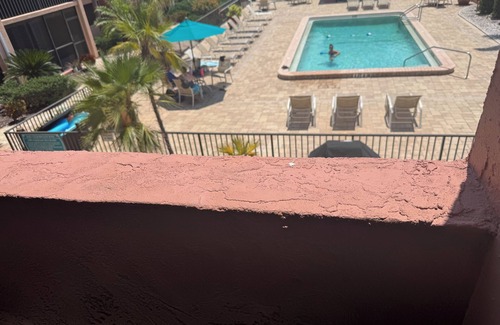 Burnt Store Marina Condominio | The CHART ROOM -with off the chart views!!