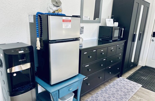 Buffalo Ridge Apartamento | The Chic Suite, Off I-90 and I-29, Sleeps 3, Dogs Welcome, By Sanford Sportsplex