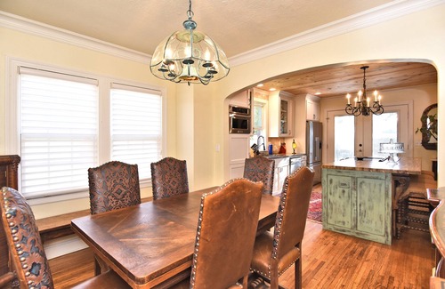 Cherry Street Cabaña | The Christmas Tree House