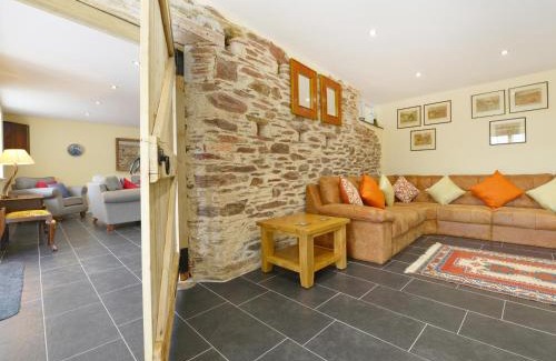 Wembury Casa | The Cider Barn at Home Farm