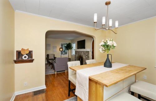 Roselawn Finance Casa | The Cincinnati Charm