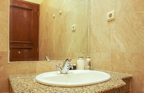 Permata Hijau Apartamento | The Classic 2BR Belleza Apartment