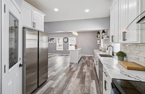 Cleveland Casa | The Cleveland Haven - Spacious 4-bedroom house in enjoyable Cleveland with AC