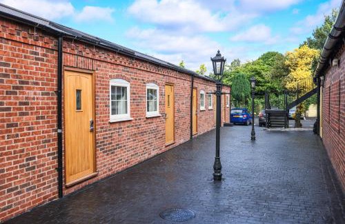 Coleshill Hotel | The Coach Hotel