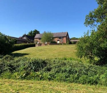 Malpas Casa | The Coach House