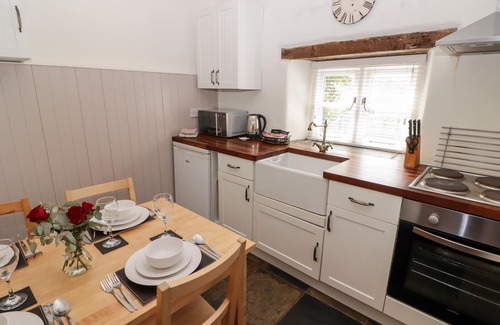 Haverfordwest Cabaña | La casa del entrenador, WOLFSCASTLE