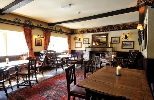 Colesbourne Hotel | The Colesbourne Inn