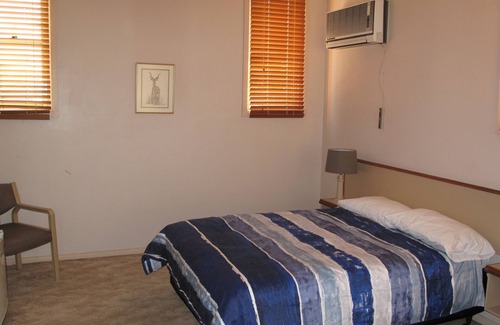 Tumut Hotel | The Commercial Hotel