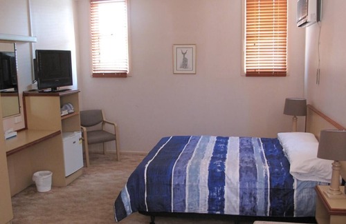 Tumut Hotel | The Commercial Hotel