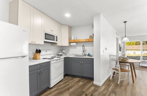 Orange Prairie Apartamento | The Concord Place A3