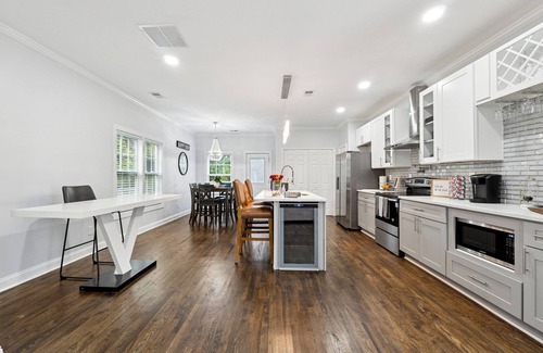 Atlanta Casa | The Content Creator's Hideaway!