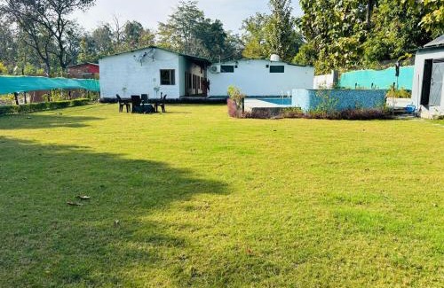 Bail Parao Casa | The Corbett Nature Green By StayApart