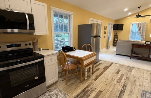 Jackson Apartamento | The Cottage by Raven`s Keep