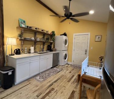 Jackson Casa | The Cottage by Ravens Keep