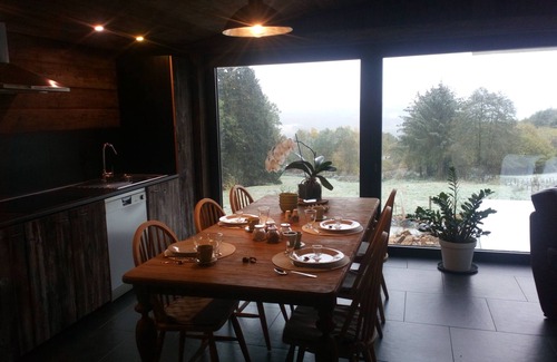 Stavelot Chalet De Esquí | La casa de campo "Le Refuge" Style Montagnard "todo confort en un remanso de paz