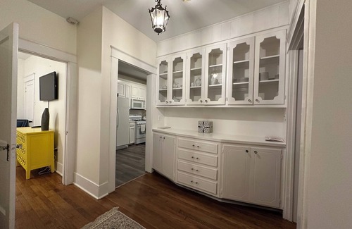 Highlands - Perkins Cabaña | The Cottage on Tulane