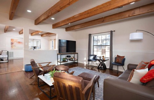 Amarillo Casa | The Cottage On Tyler