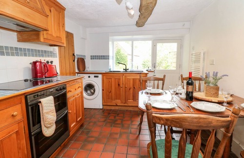 Hayfield Cabaña | THE COTTAGE, pet friendly, character holiday cottage in Hayfield