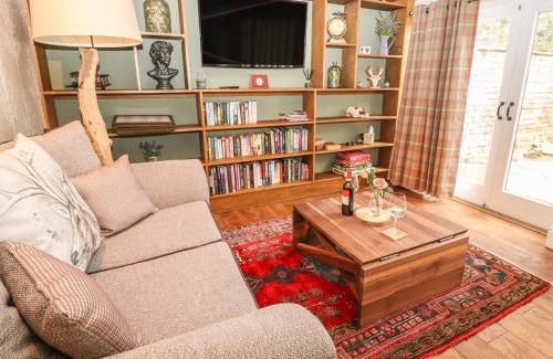 Rossett Casa | The Cottage The Coach House